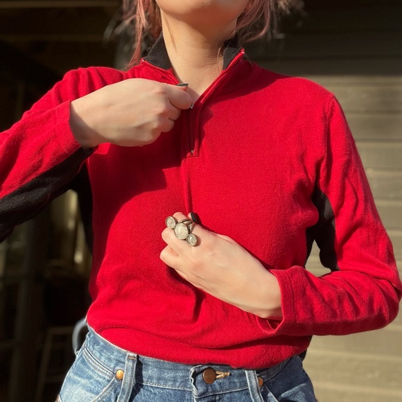 Red and black zip collar sweater - Picture 7 of 12